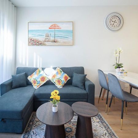 Modern Townhouse Close To City With Full Kitchen - Ellerslie Auckland Ngoại thất bức ảnh