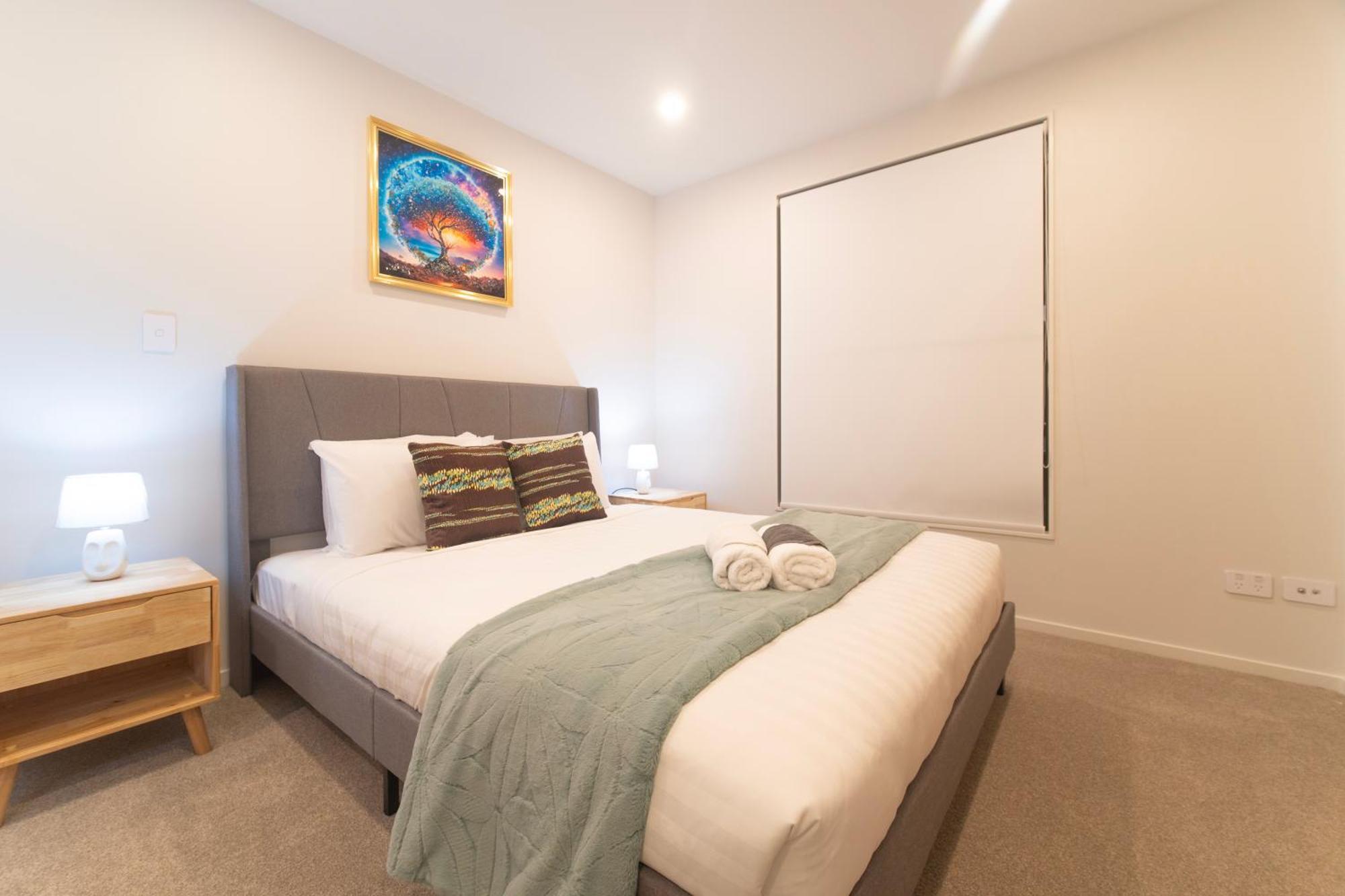 Modern Townhouse Close To City With Full Kitchen - Ellerslie Auckland Ngoại thất bức ảnh
